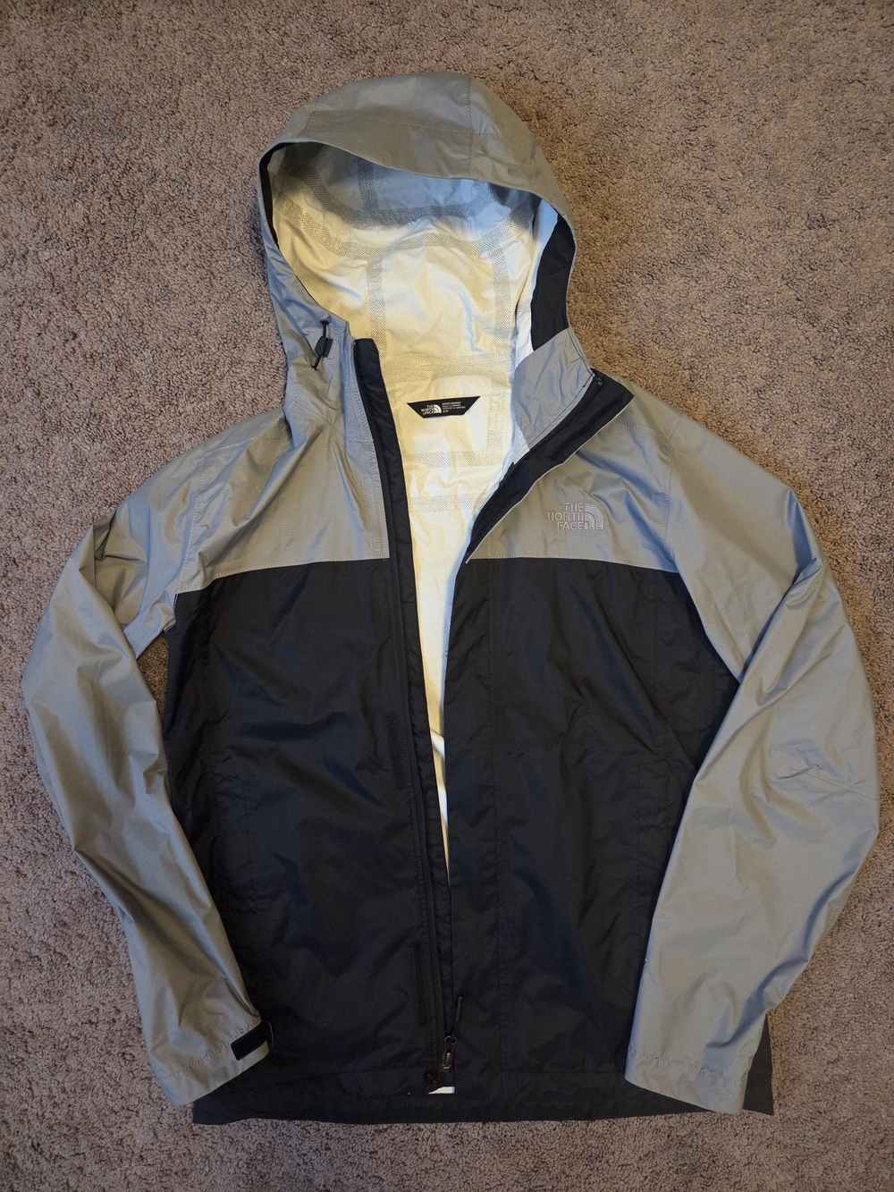 The North Face Men's Size Small Gray Black Hooded Windbreaker Fall Jacket